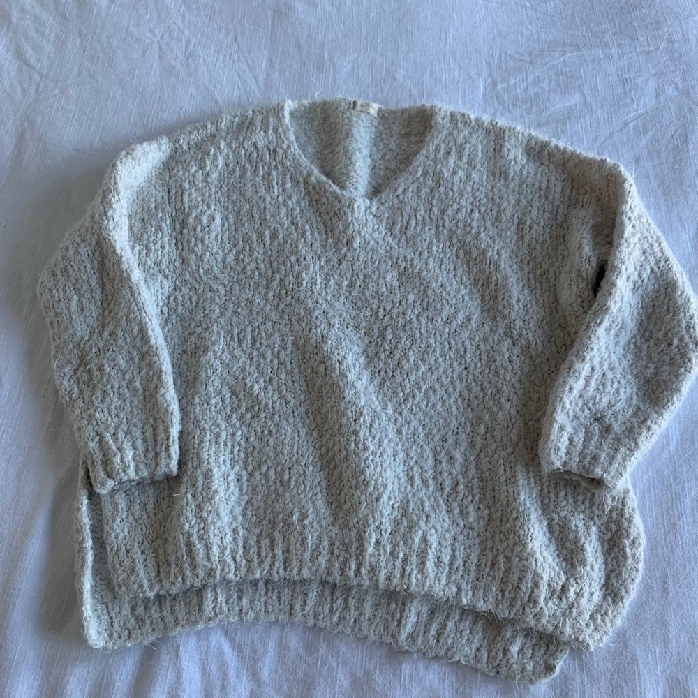 Altar’d State Sweater - Picture 4 of 5